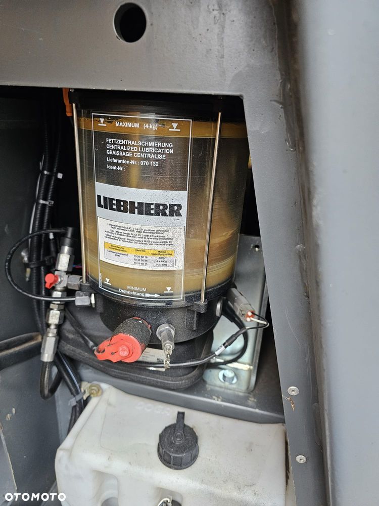 Liebherr L 550 XPower - 13