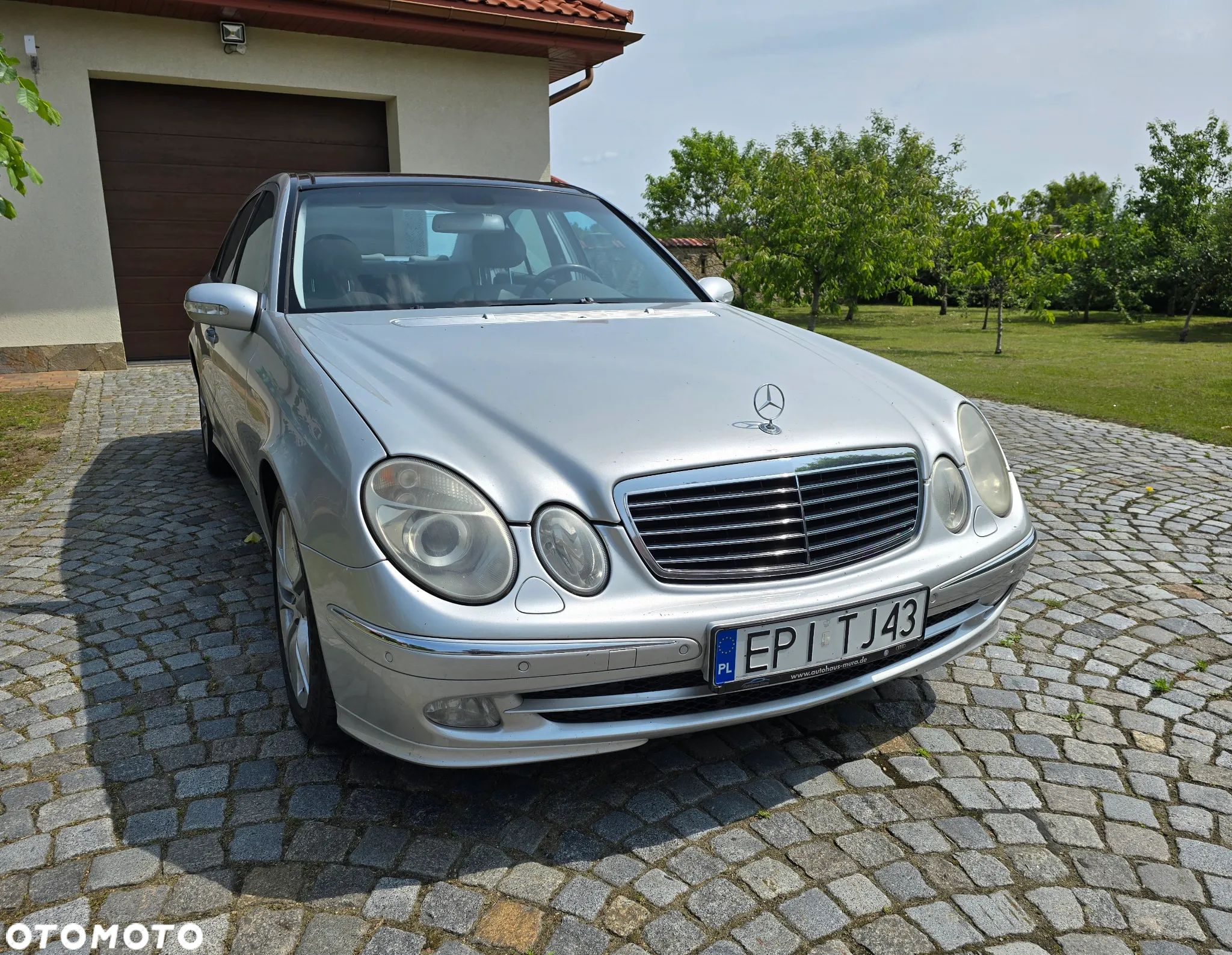 Mercedes-Benz Klasa E 320 CDI T Avantgarde - 1