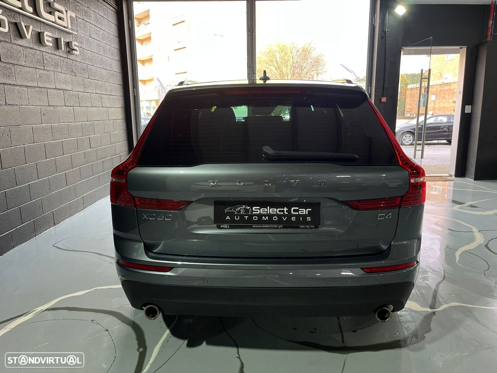 Volvo XC 60 2.0 D4 Momentum Plus - 8