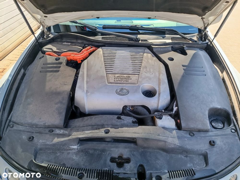 Lexus GS 450h Luxury Line - 32