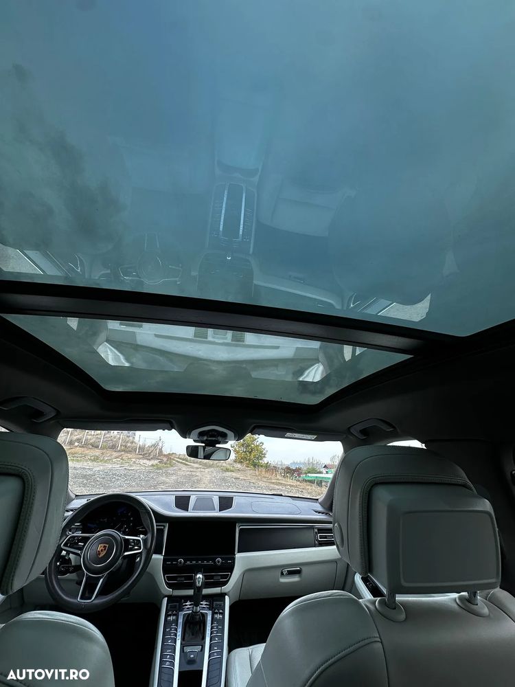 Porsche Macan Standard - 11