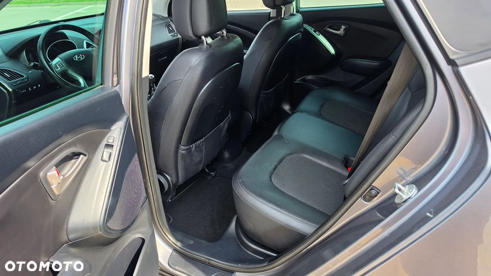 Hyundai ix35 2.0 CRDi 4WD Premium - 6