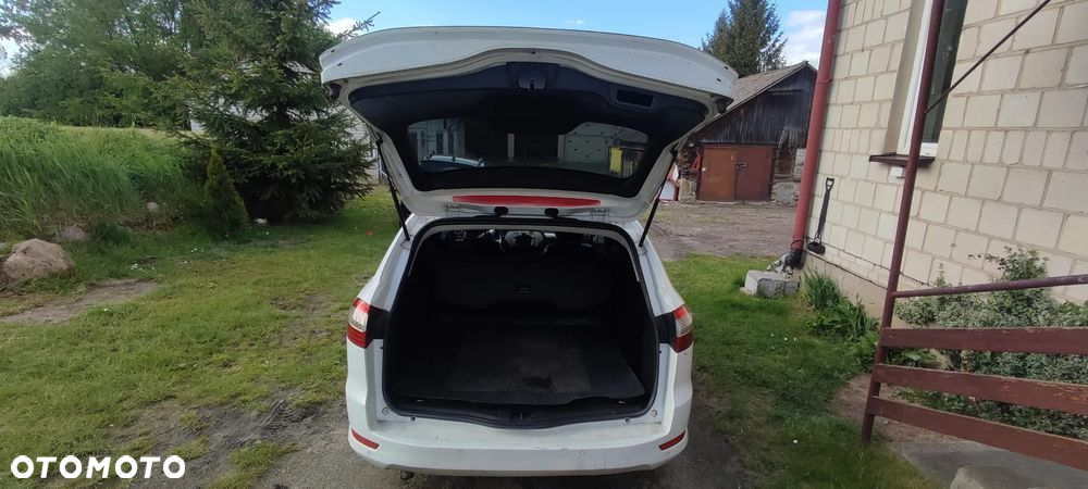 Ford Mondeo 2.0 TDCi Ambiente - 5