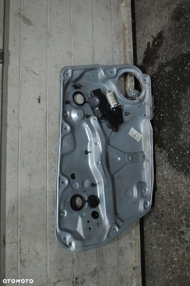 MECHANIZM PODNOŚNIK SZYBY LEWY PRZÓD PRZEDNI VW PASSAT B5 - 6