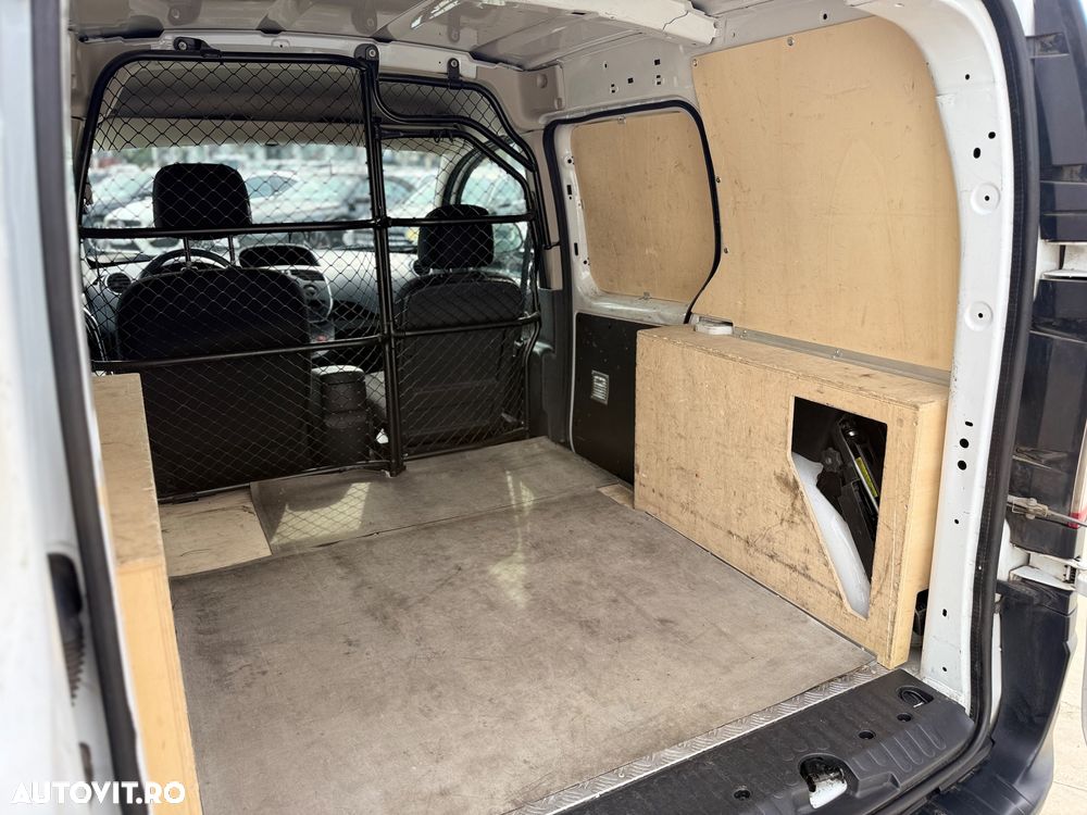 Renault Kangoo 1.5 Blue 95 cabina dubla L2 - 18