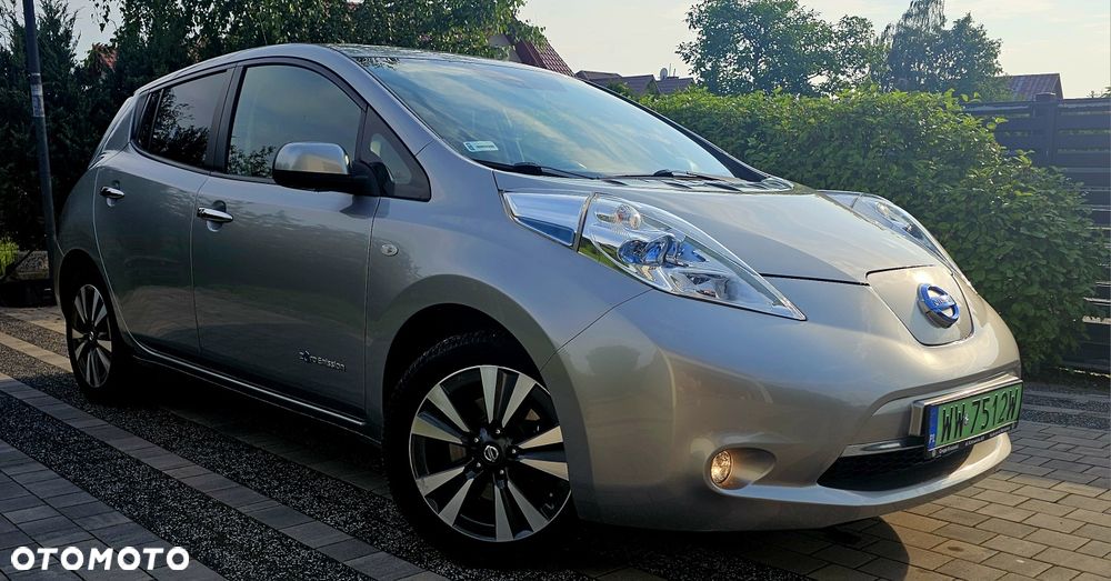 Nissan Leaf - 1
