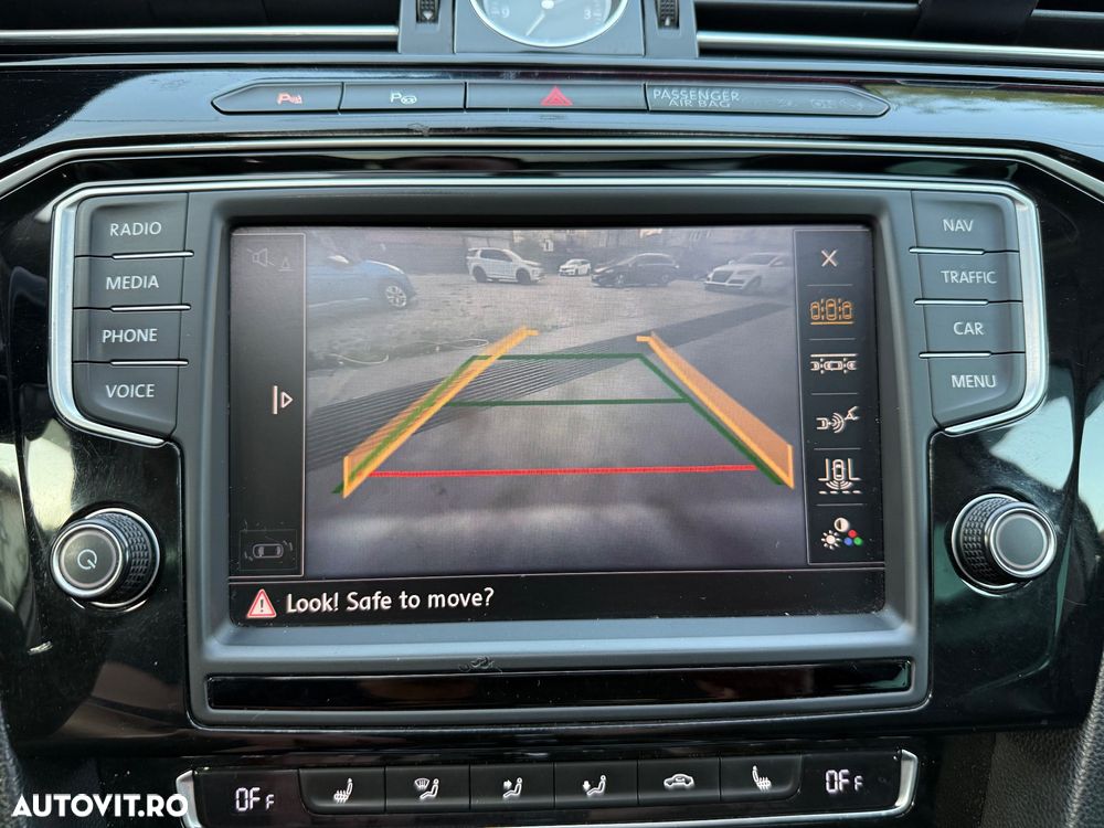 Volkswagen Passat 2.0 TDI DSG 4Motion Highline - 13