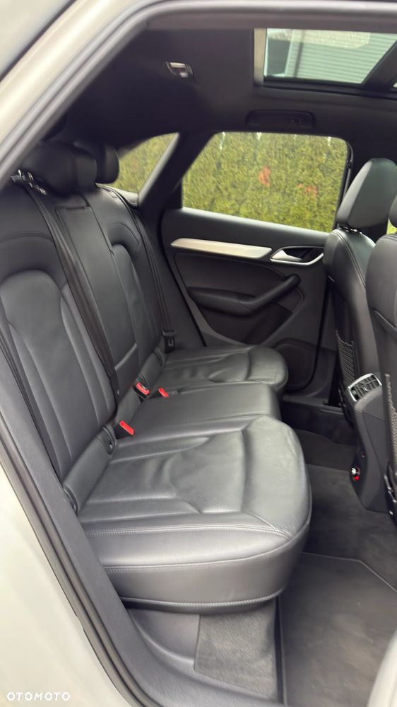 Audi Q3 40 TFSI Quattro S tronic S line - 36