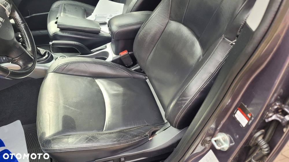 Mitsubishi Outlander 2.2 DI-D 4WD Invite - 24