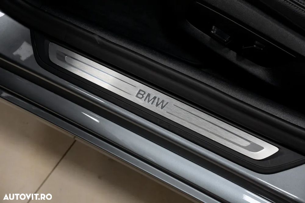 BMW Seria 5 530d xDrive AT - 25