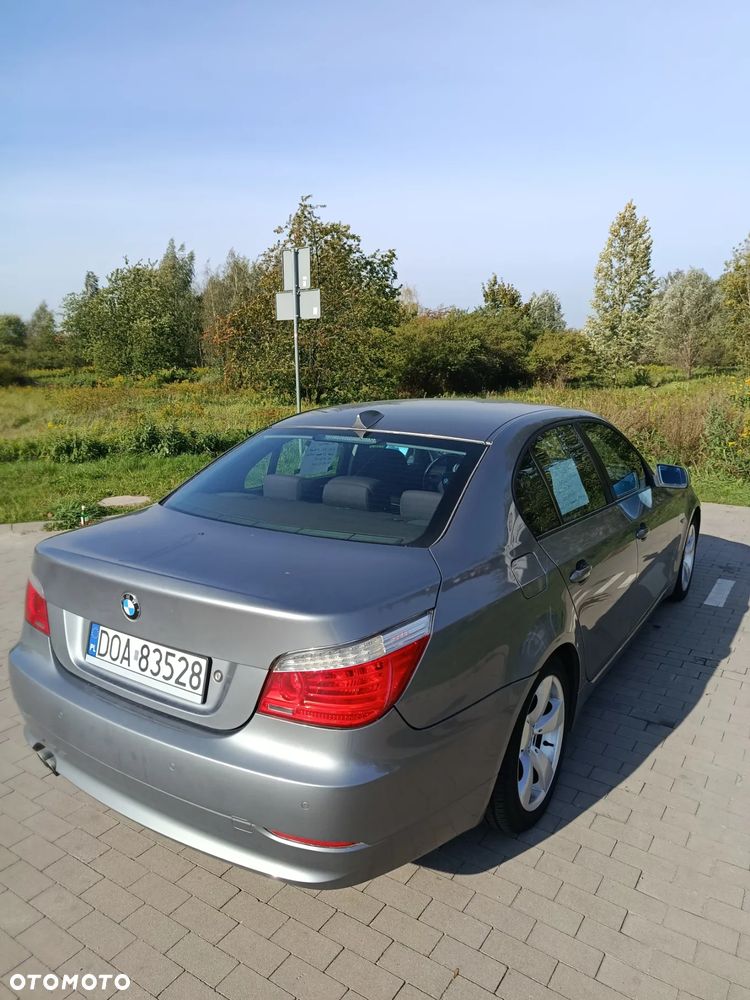 BMW Seria 5 525i - 2