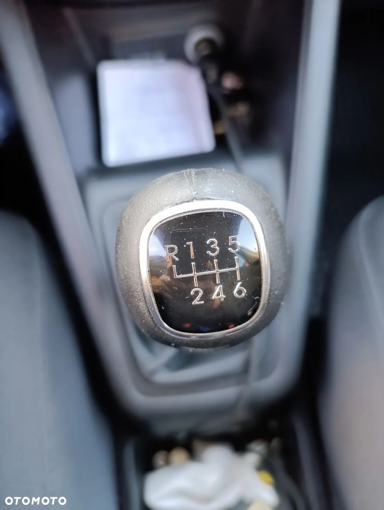 Hyundai ix20 - 10