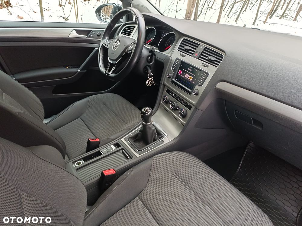 Volkswagen Golf VII 1.4 TSI BMT Comfortline - 24