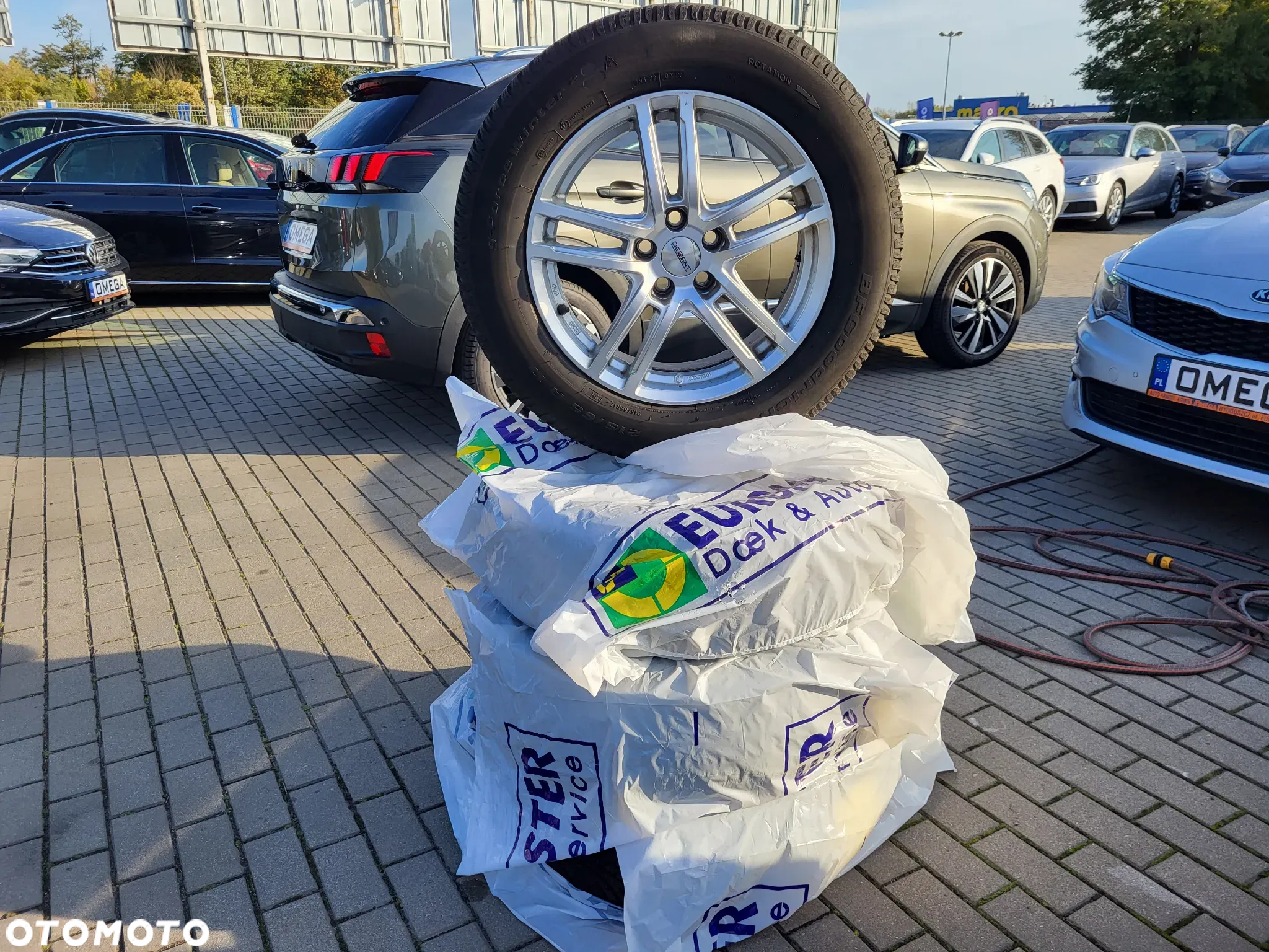 Peugeot 3008 1.5 BlueHDi Allure S&S EAT8 - 19