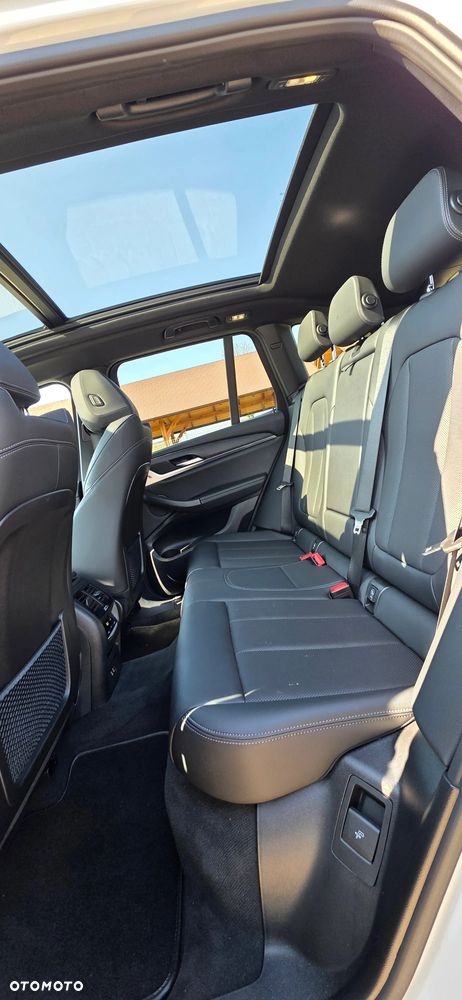 BMW X3 xDrive30i - 13