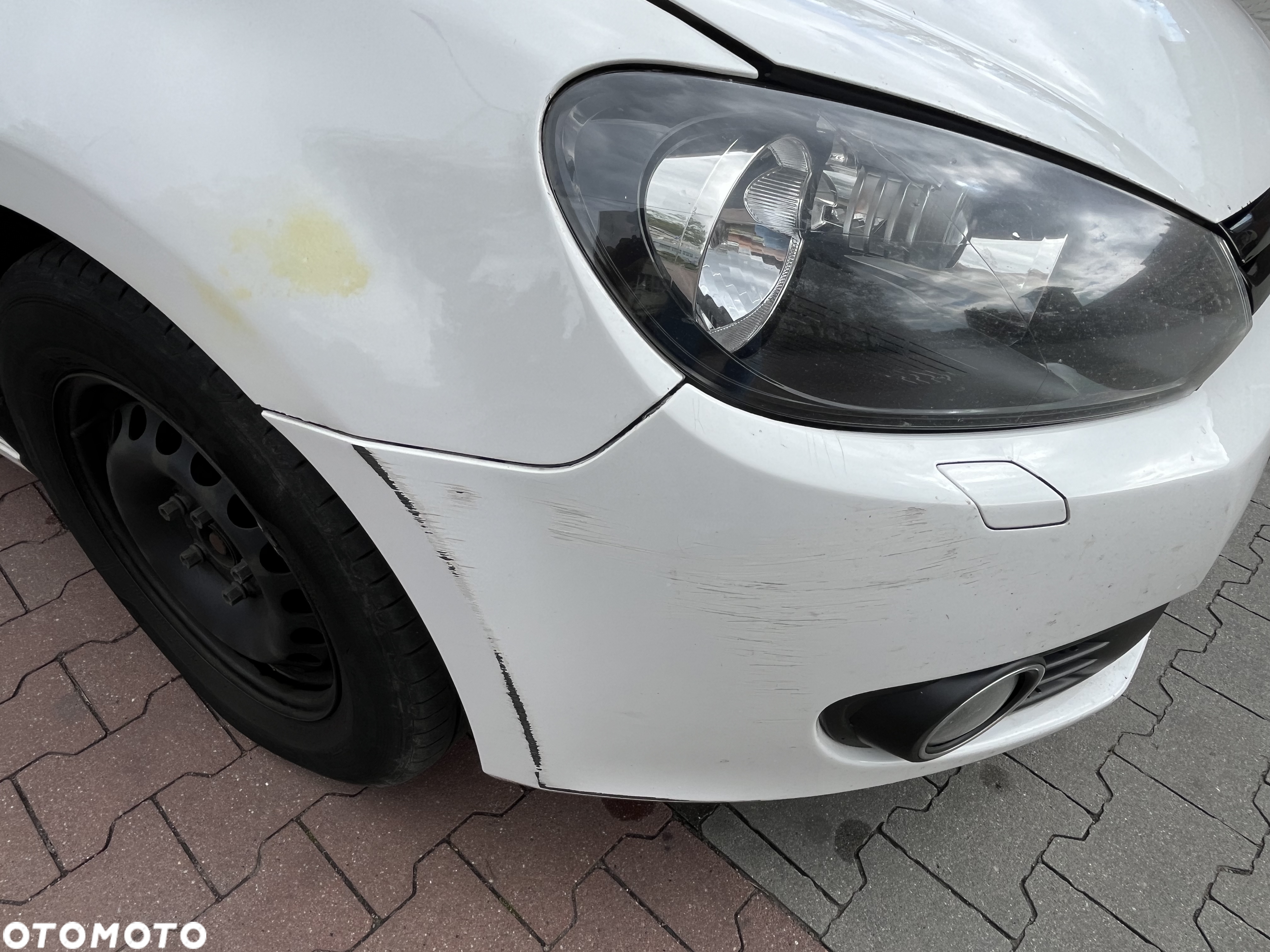 Volkswagen Golf - 16