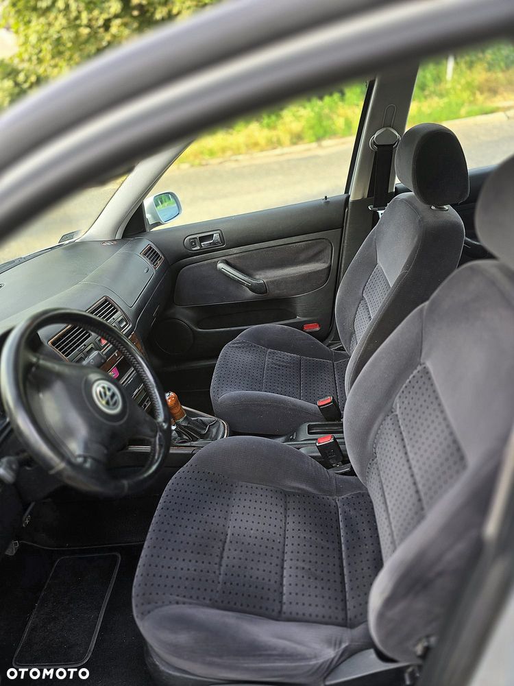 Volkswagen Bora 2.0 Comfortline - 6