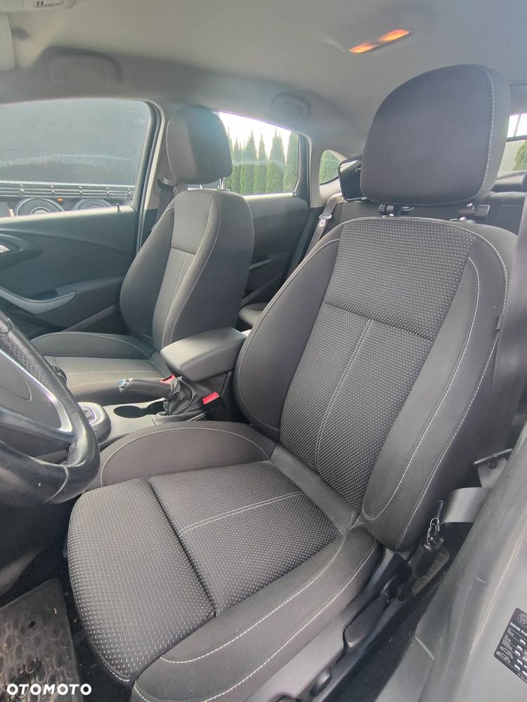 Opel Astra 1.4 T Active EU6 - 9
