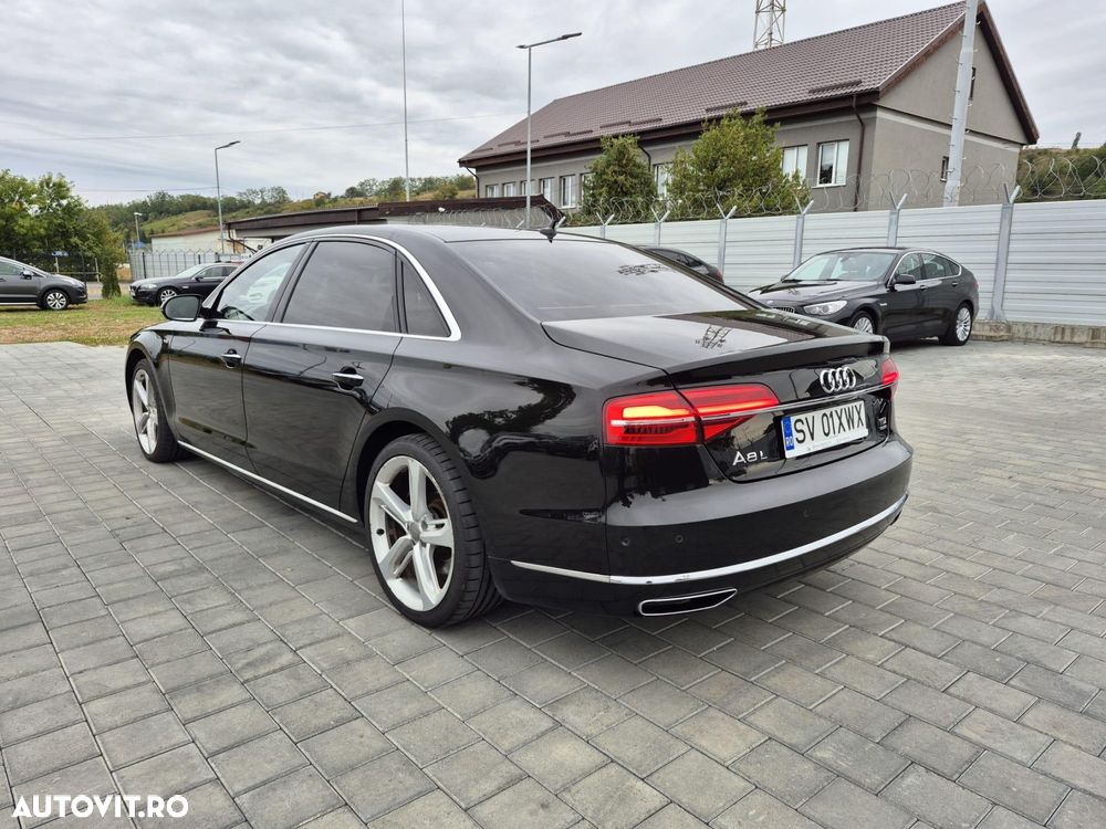 Audi A8 - 3