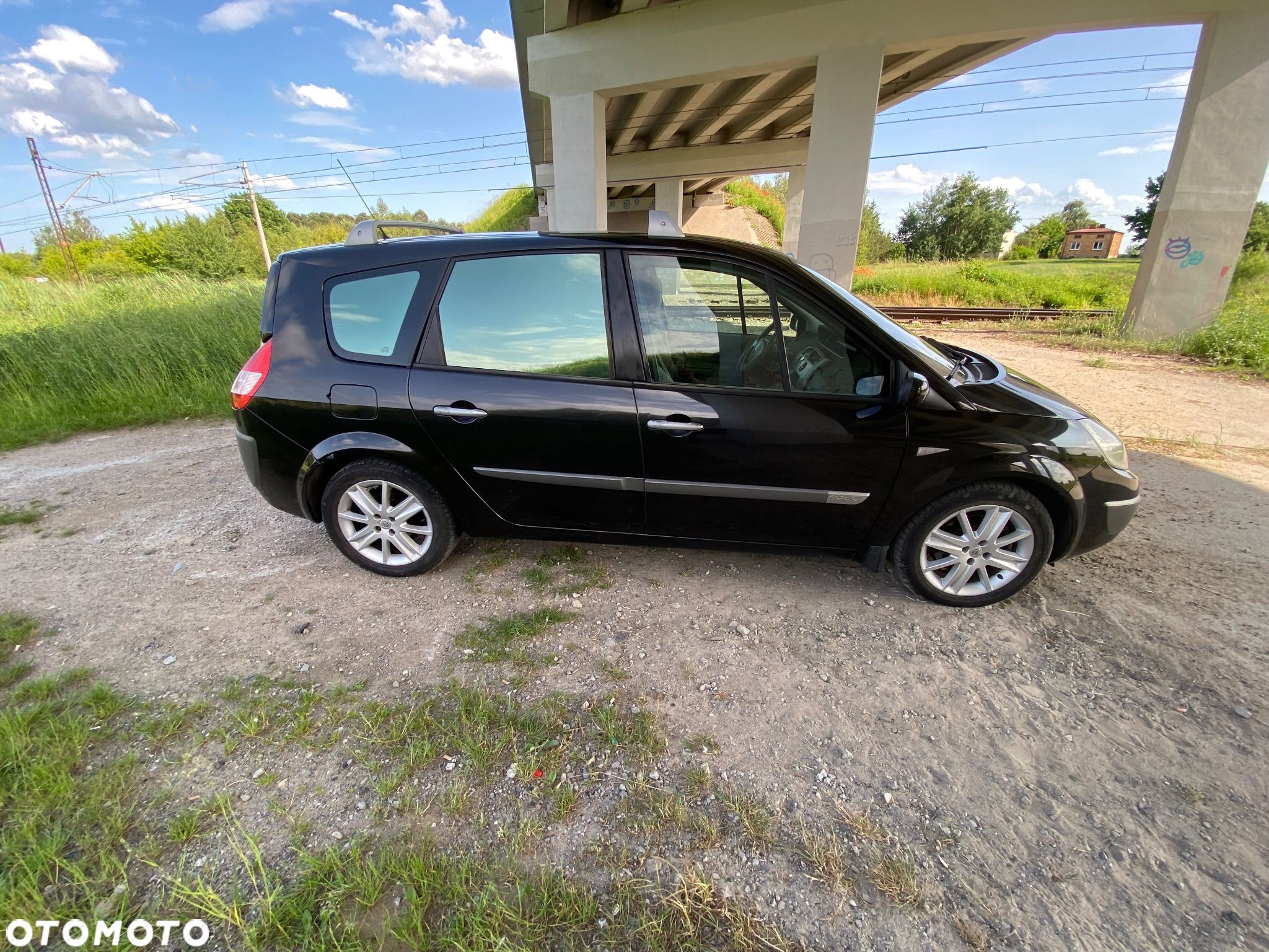 Renault Scenic - 1
