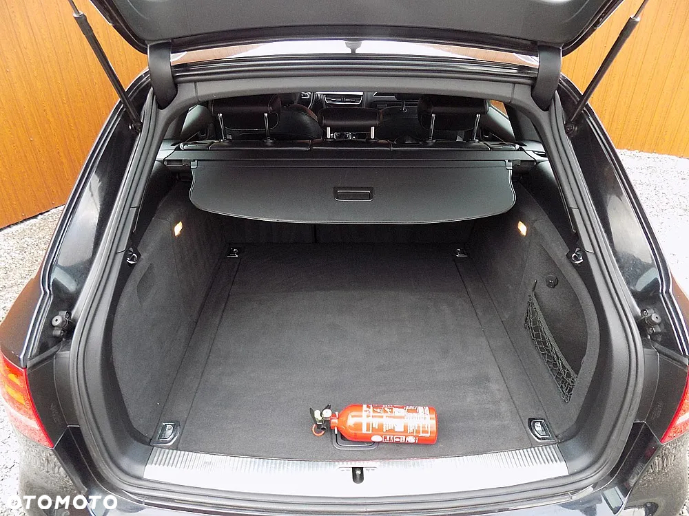 Audi A4 Avant 1.8 TFSI S line Sportpaket - 23