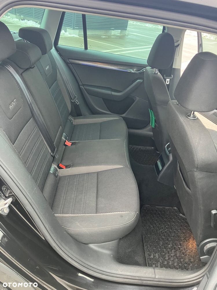 Skoda Octavia 2.0 TDI 4x4 DSG Scout - 12