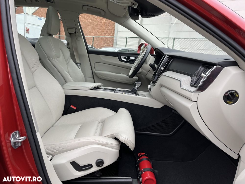 Volvo XC 60 D4 Inscription - 9
