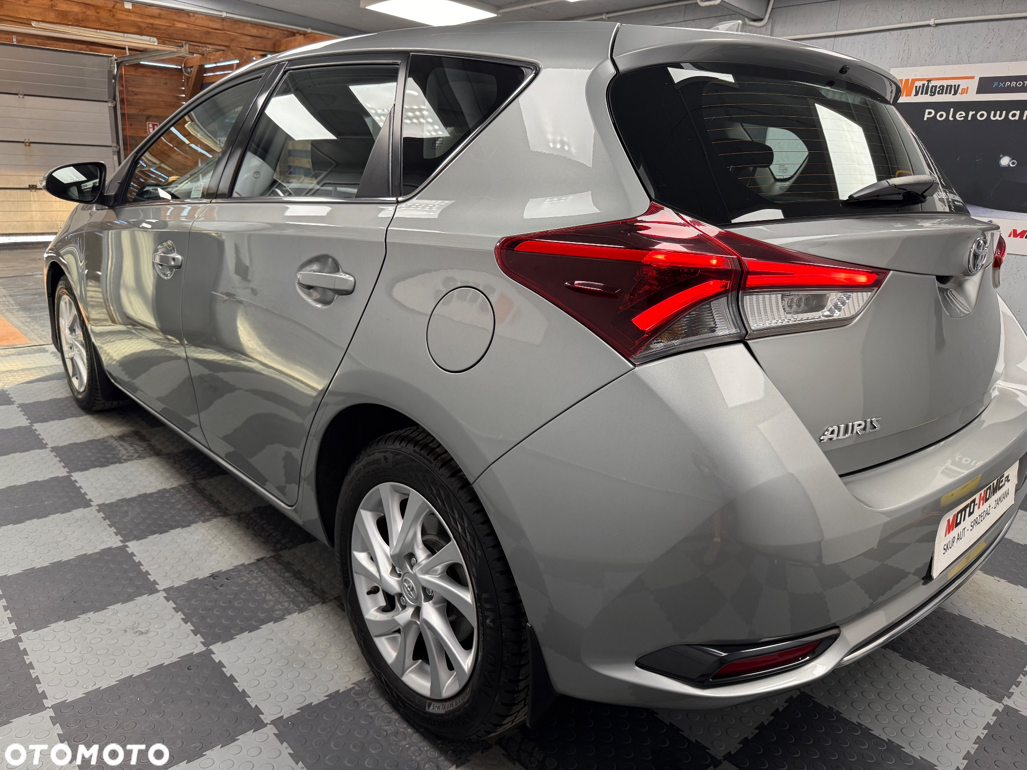 Toyota Auris - 22