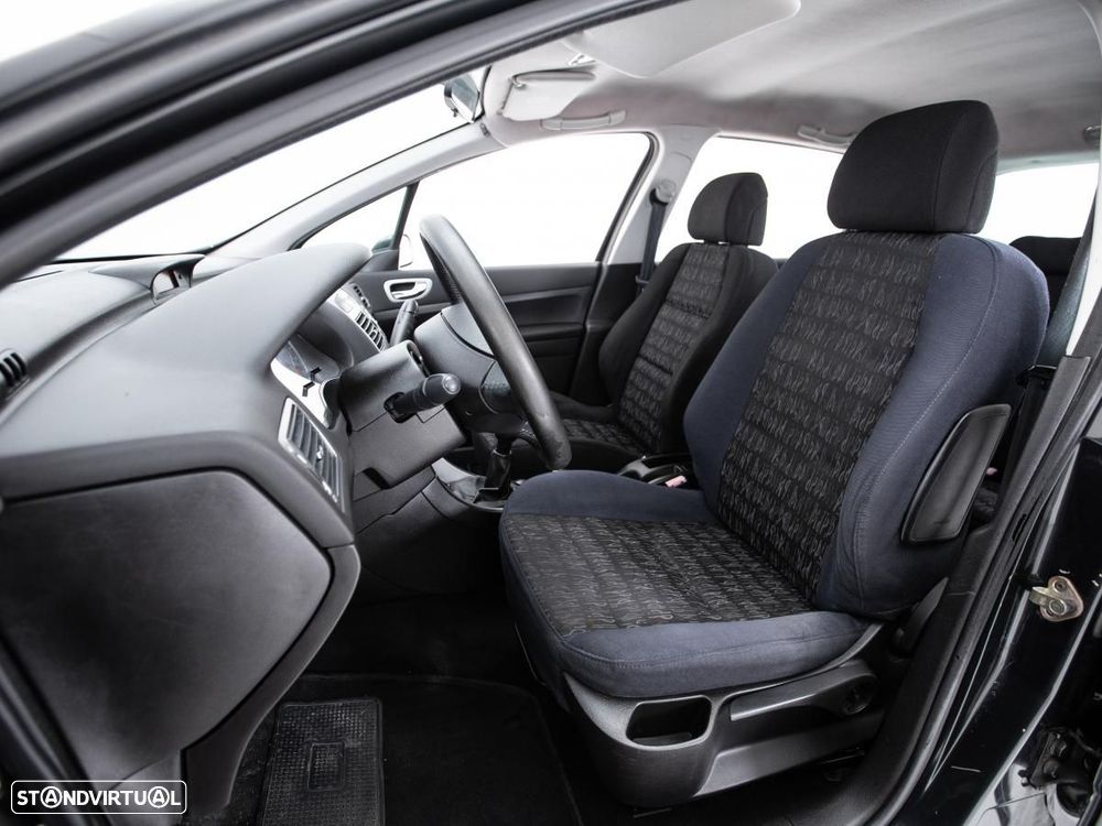 Peugeot 307 - 8