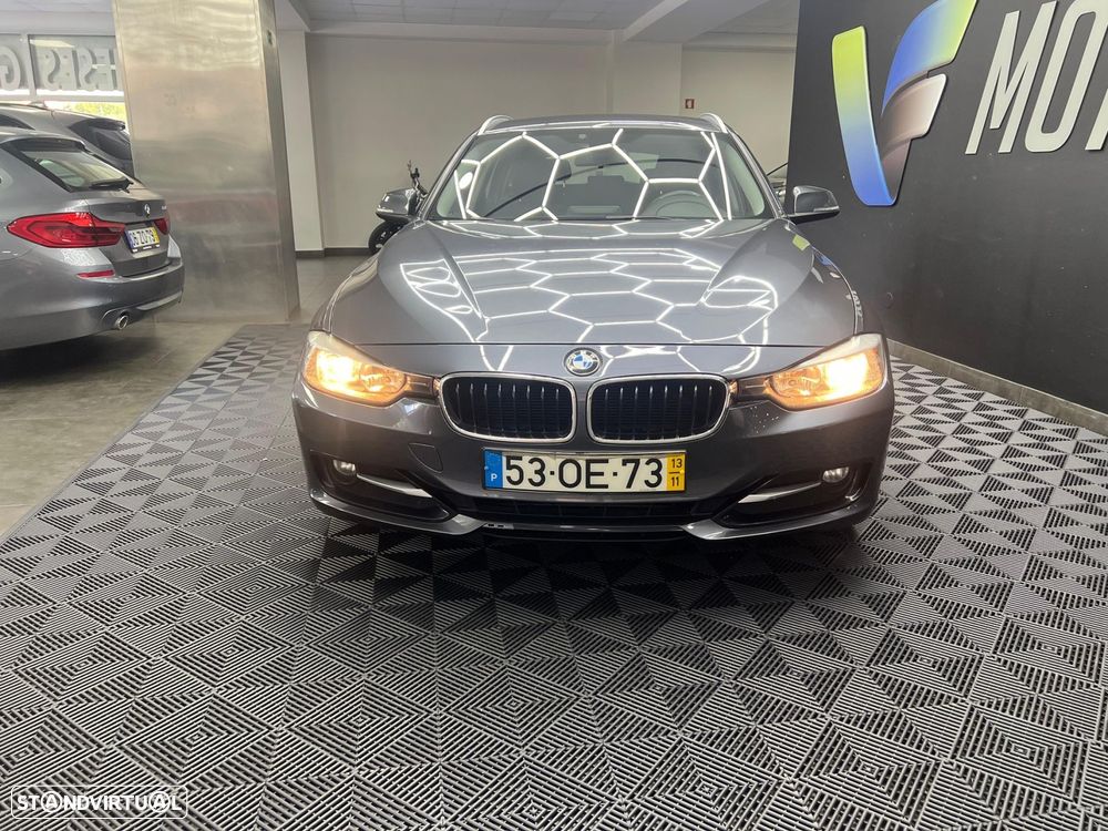 BMW 318 d Touring Navigation Sport Auto - 3