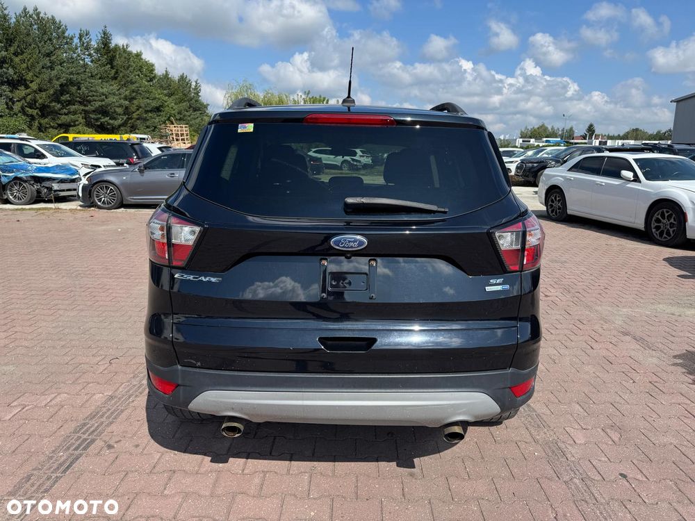 Ford Escape - 2
