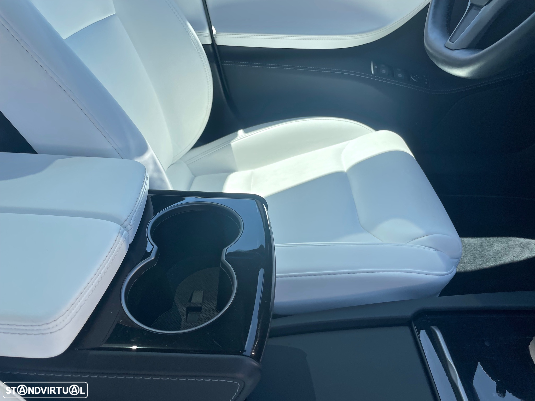 Tesla Model S Long Range - 22