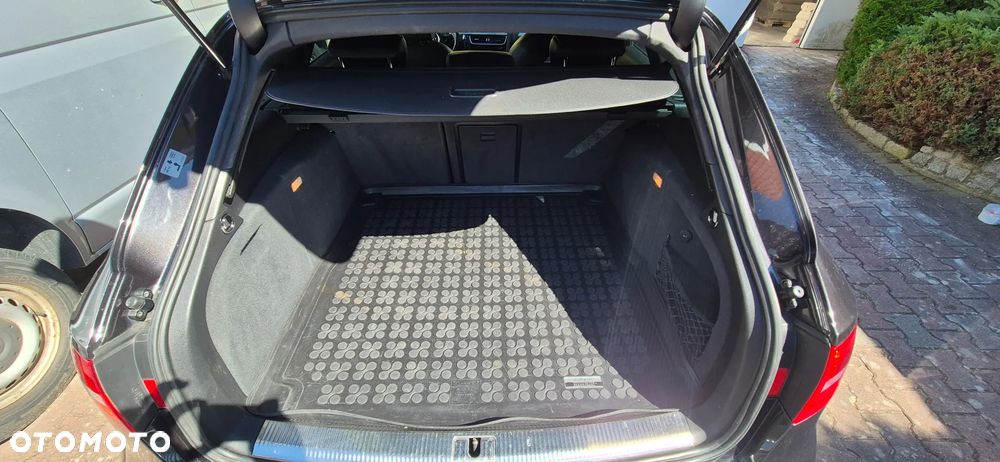 Audi A4 Avant 2.0 TDI DPF S line Sportpaket - 12