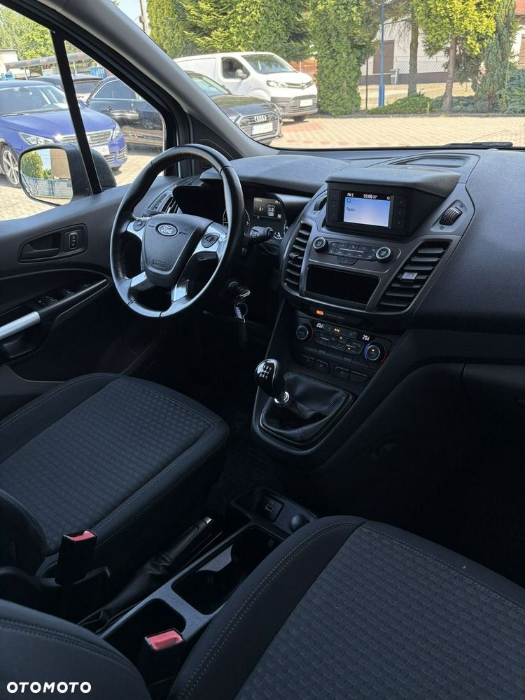 Ford Transit Connect - 8