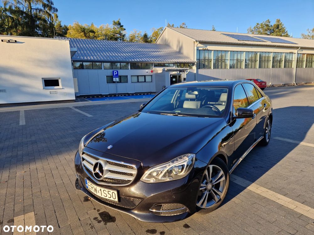 Mercedes-Benz Klasa E - 23