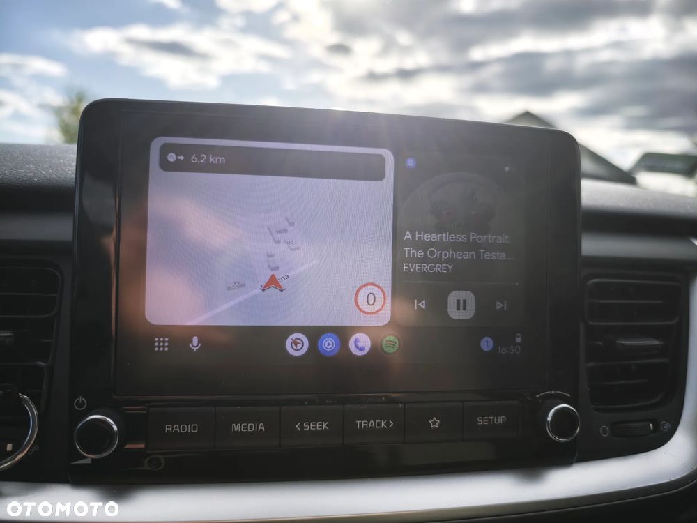 Kia Stonic 1.0 T-GDI MHEV M - 10