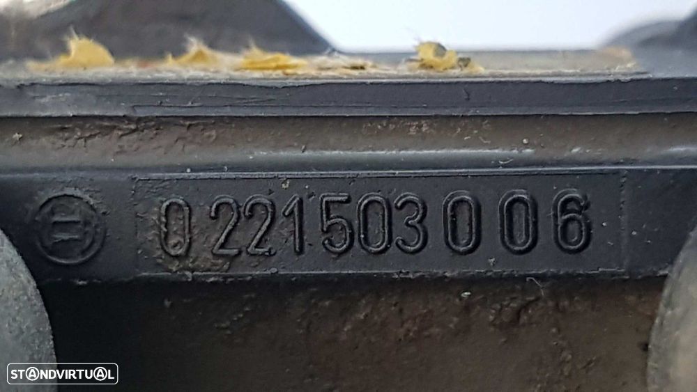 VELA PEUGEOT 106 (S1) LONG BEACH - 4