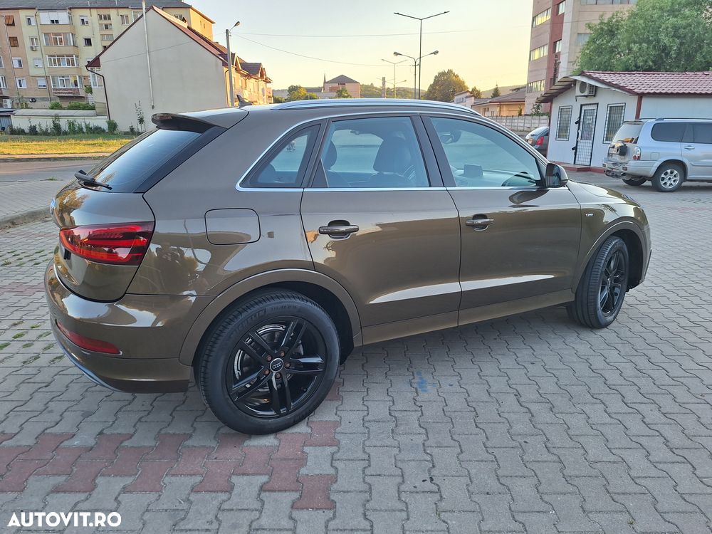 Audi Q3 2.0 TDI Quattro S tronic - 32