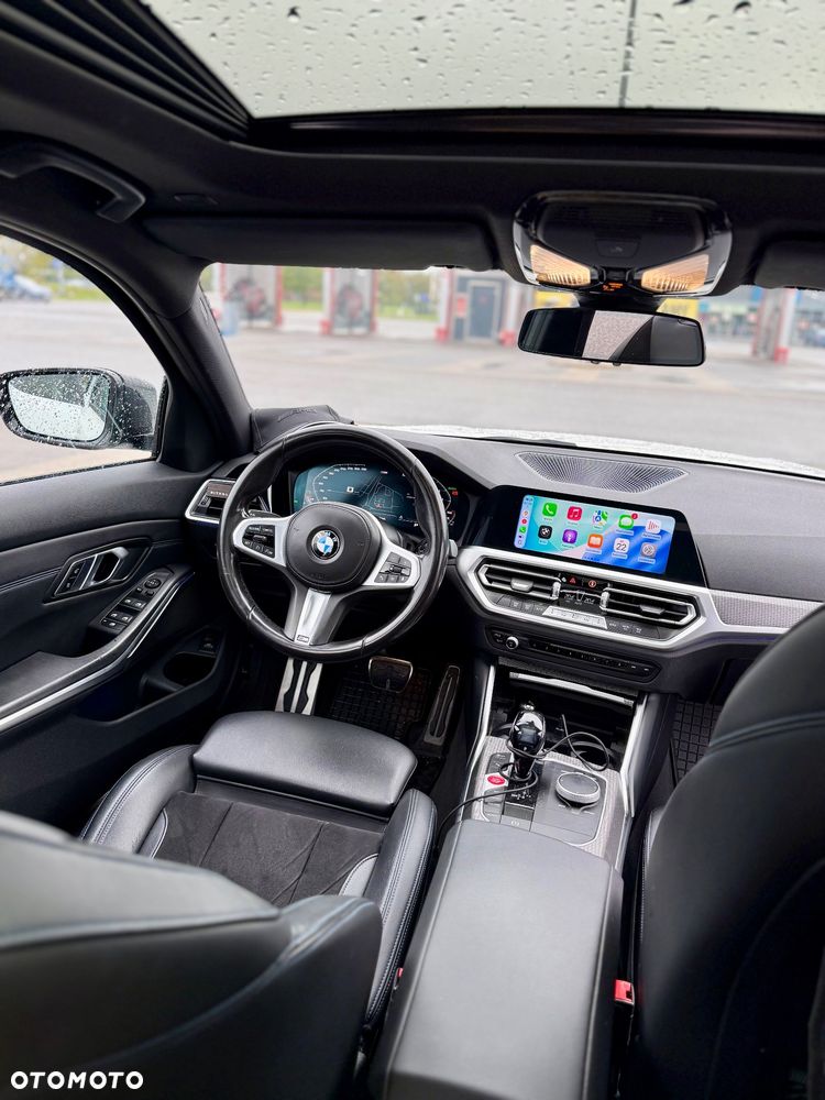 BMW Seria 3 318d MHEV M Sport - 6