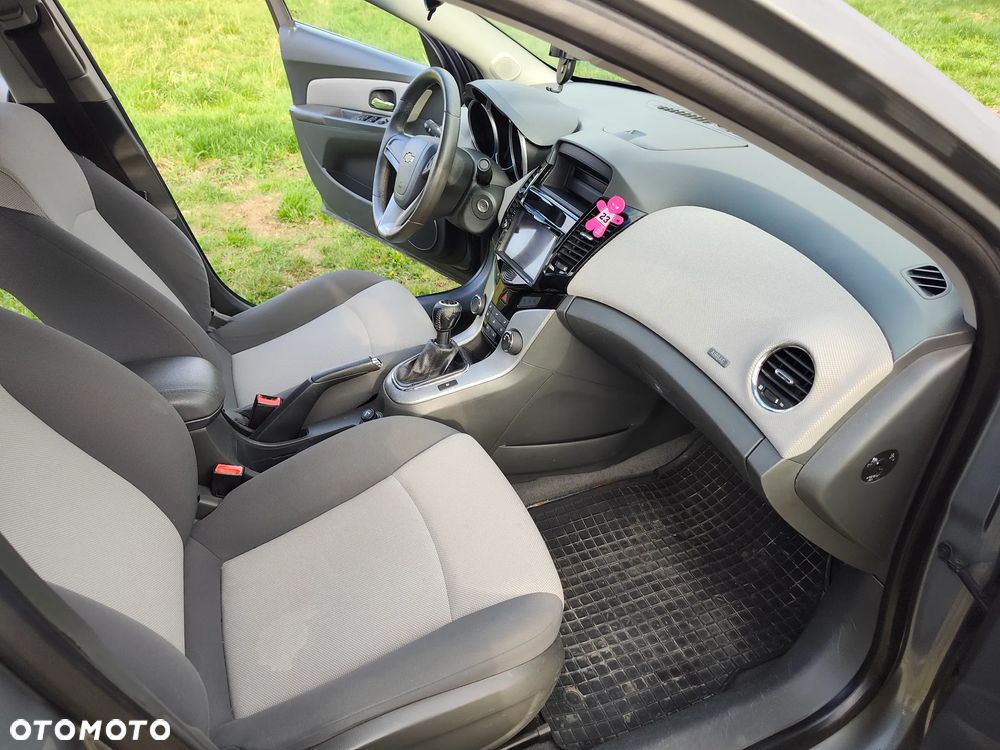 Chevrolet Cruze 2.0 VDCi LS - 16