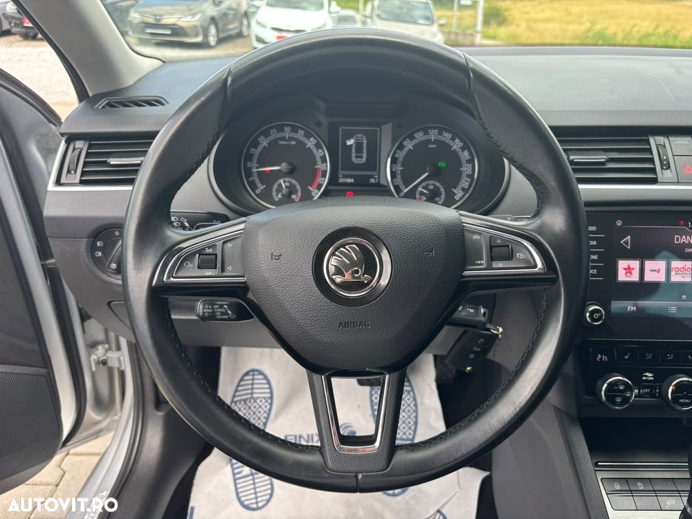 Skoda Octavia 1.6 TDI DSG Ambition - 17