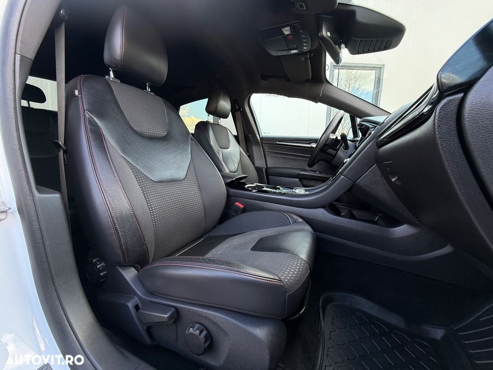 Ford Mondeo 2.0 TDCi Start-Stopp PowerShift-Aut ST-Line - 23