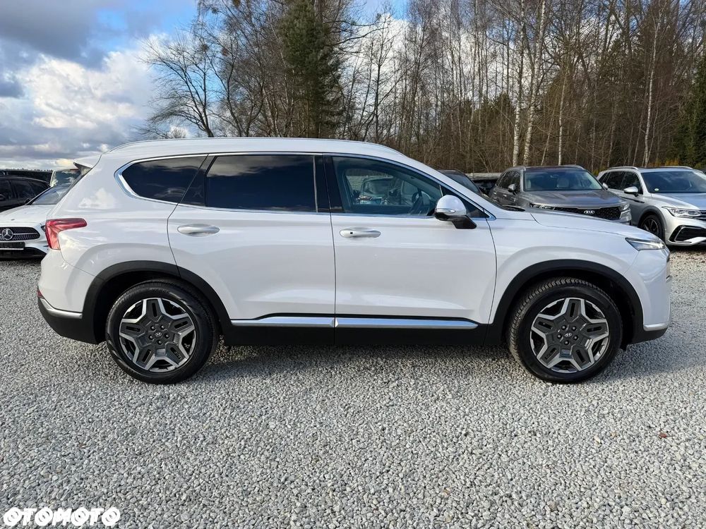 Hyundai Santa Fe 1.6 HEV 2WD SEVEN Signature - 12
