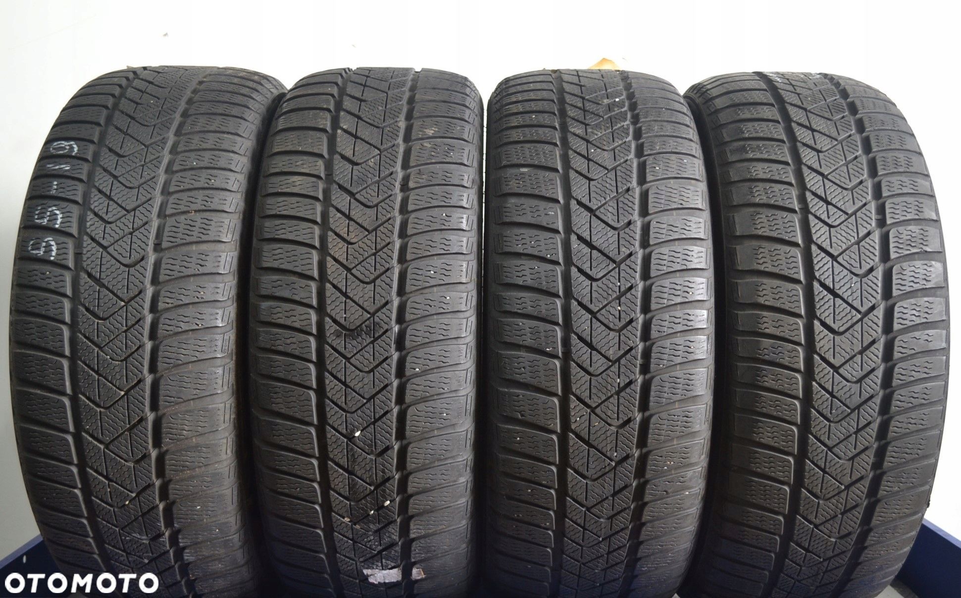 225/45R18 95H PIRELLI SOTTOZERO 3 RFT x4szt 8038z - 1
