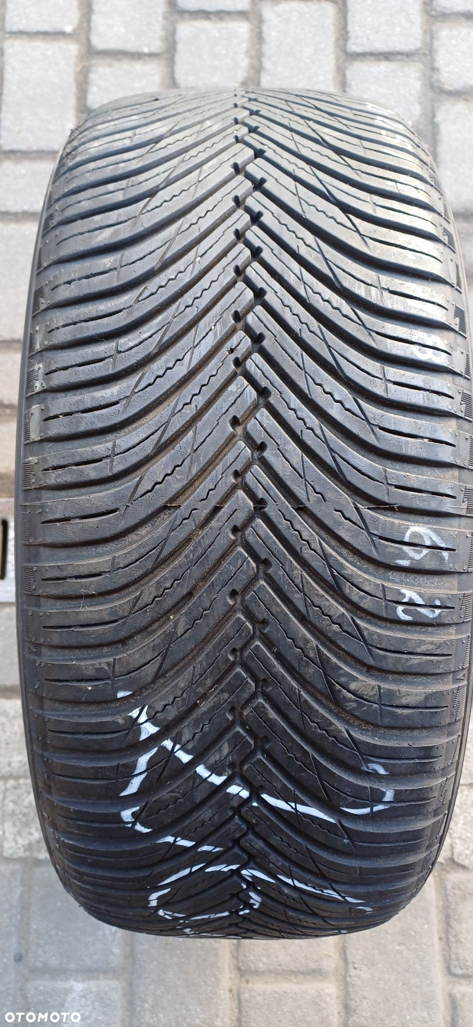 MAXXIS 225/45R18 95W , pojedyńcza opona wielosezonowa. - 2