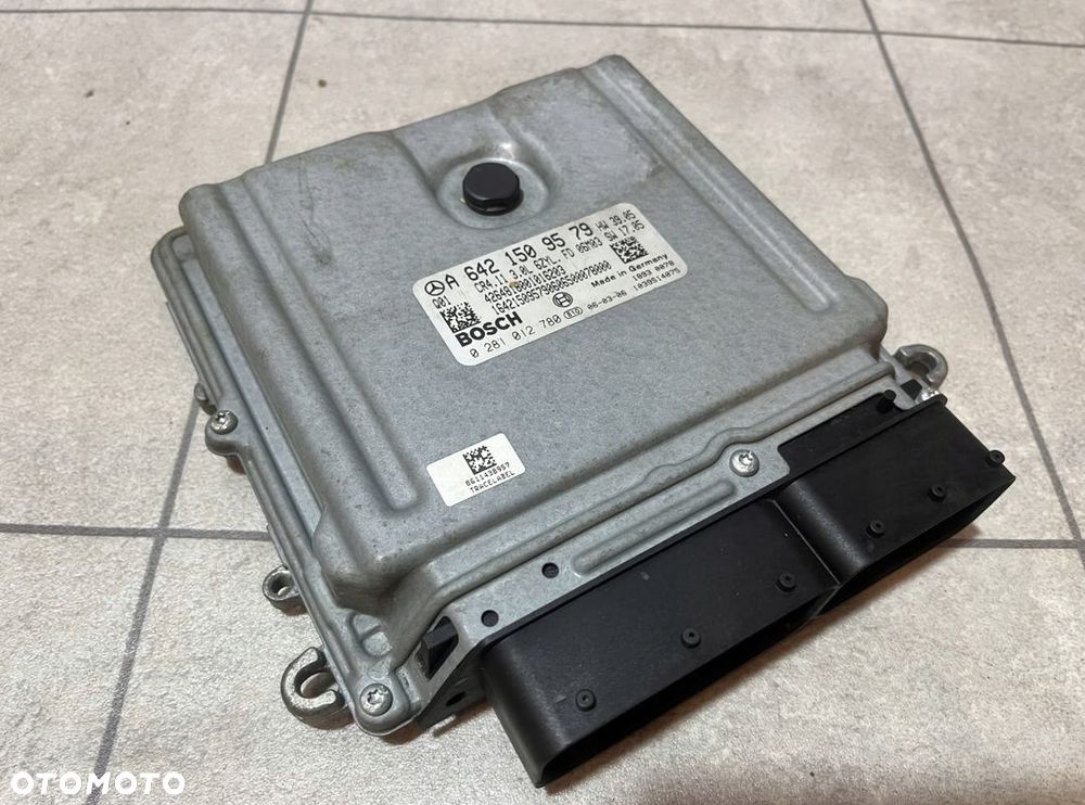 MERCEDES W209 3.0CDI KOMPUTER ECU SILNIKA SPRAWNY - 1