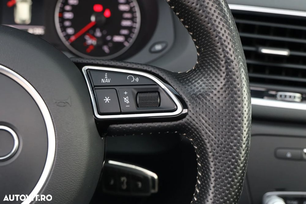 Audi Q3 2.0 TDI Quattro S tronic sport - 18