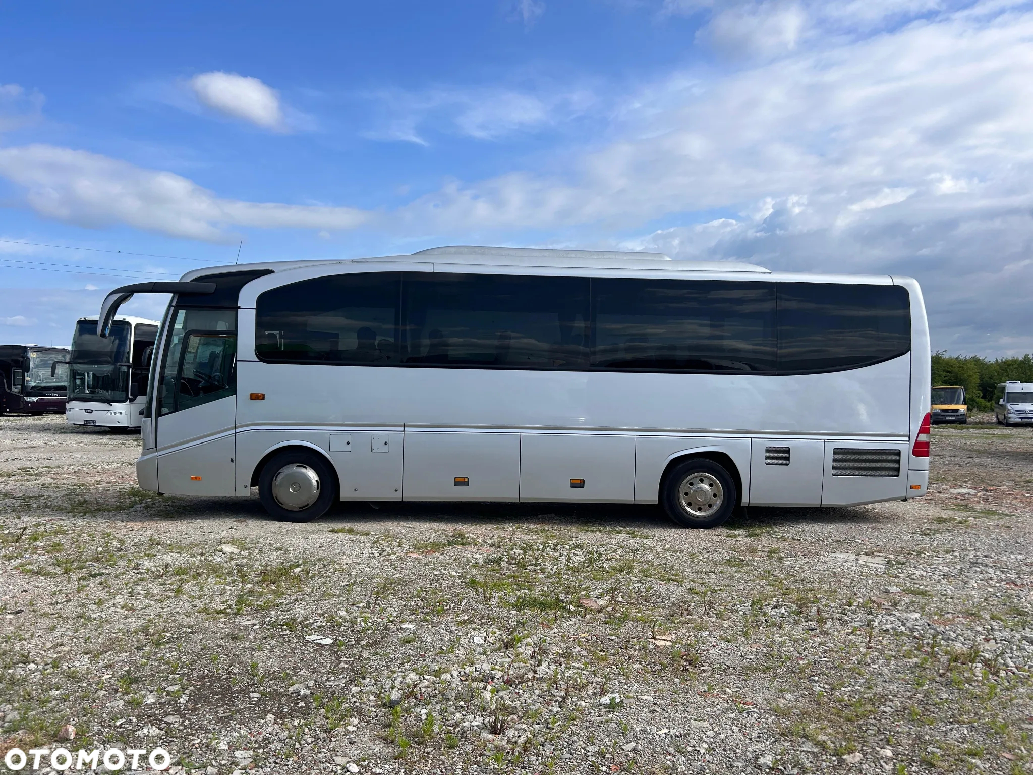 Mercedes-Benz Tourino - 8
