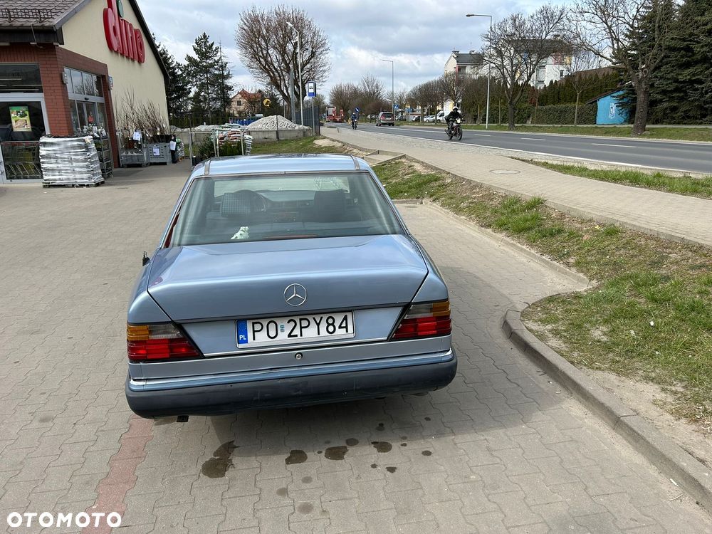 Mercedes-Benz W124 (1984-1993) - 3