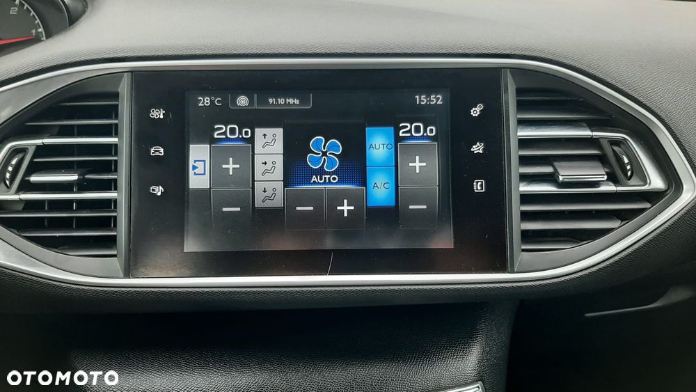 Peugeot 308 1.6 BlueHDi Active S&S - 26